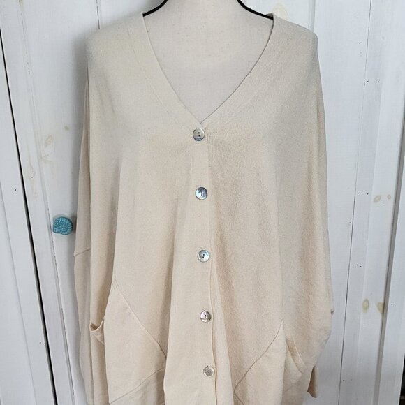 Barefoot Dreams CozyChic Lite Cream Button Front Cardigan 2X - Picture 1 of 10